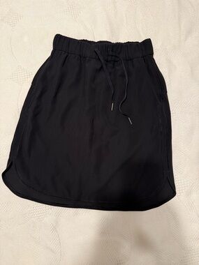 lululemon athletica Black Elastic Waist Skirt